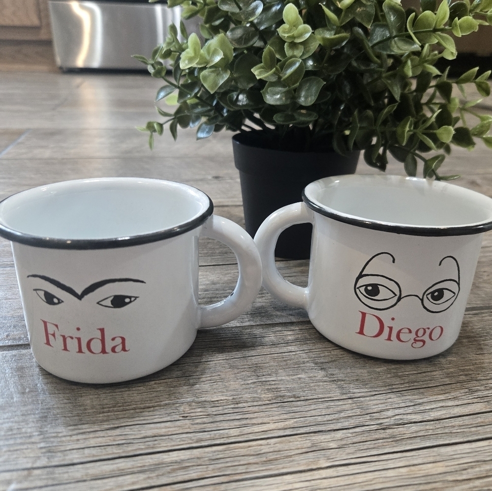 Malinalco Home Frida & Diego Tin Drinking Mugs - Picture 2 of 6